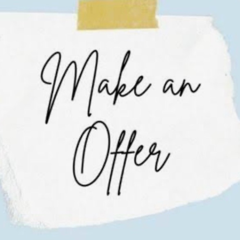 All reasonable offers accepted 🤩